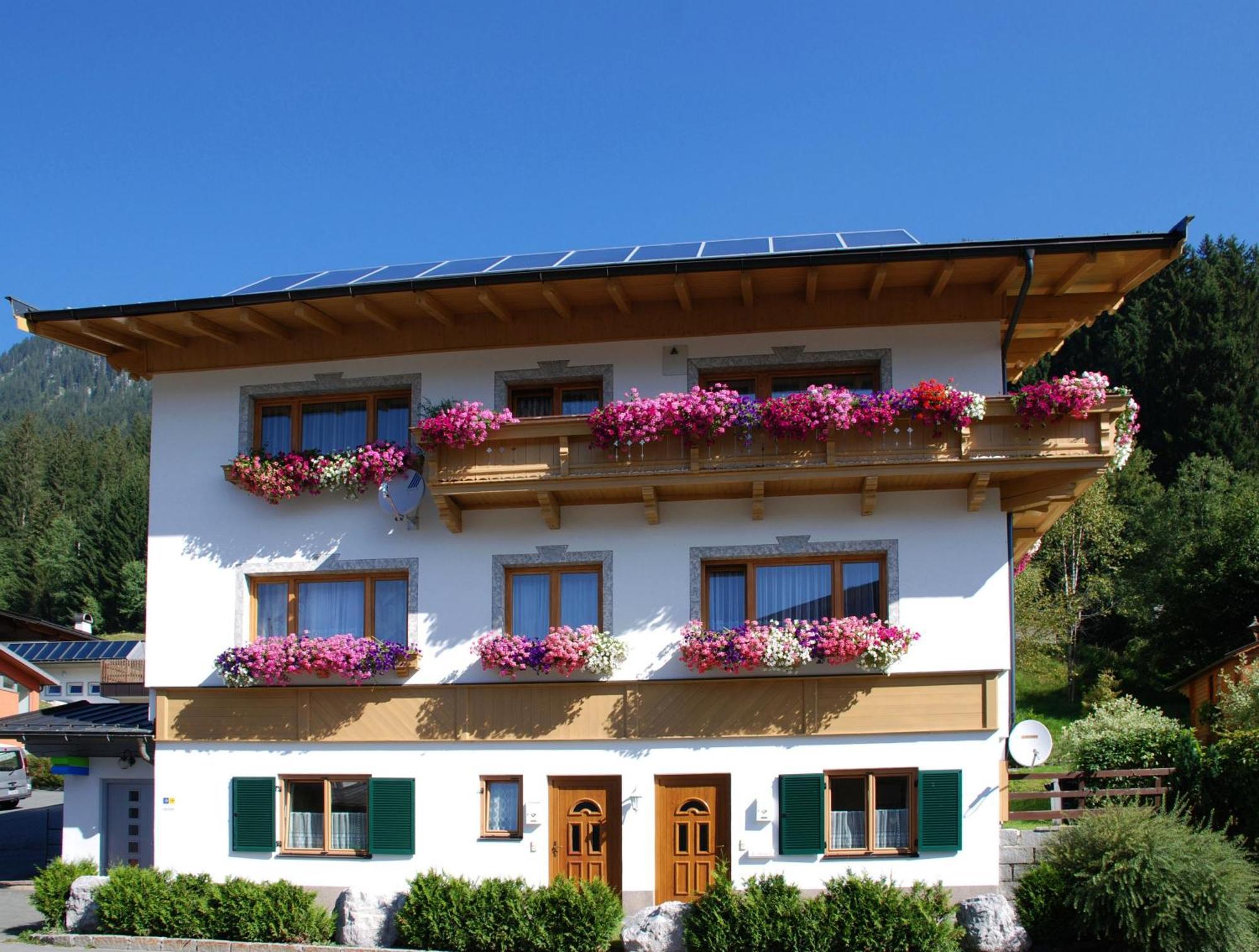 Pension Hauser St. Jakob in Haus Buitenkant foto